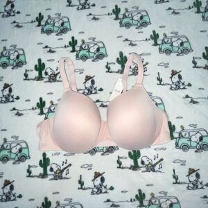New with tags Cacique True embrace collection blush pink T-shirt bra size 44D